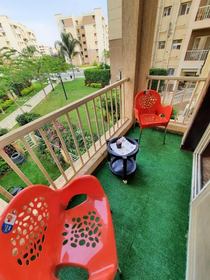 Lovely 2-bedrooms With Garden View In Madinaty Apartament Kair