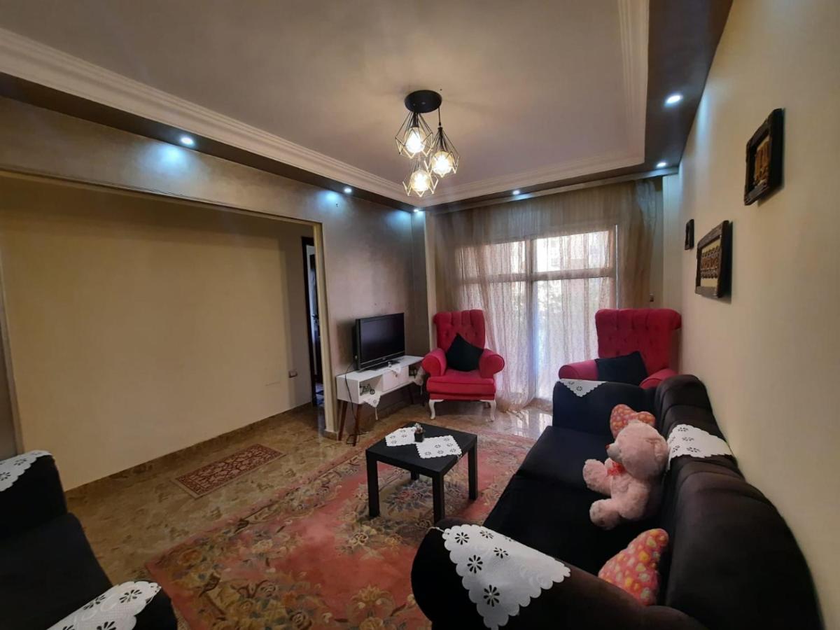 Lovely 2-bedrooms With Garden View In Madinaty *